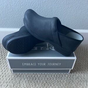 COPY - Dansko XP 2.0 Men’s Burnished Nubuck Black Clogs Size 45